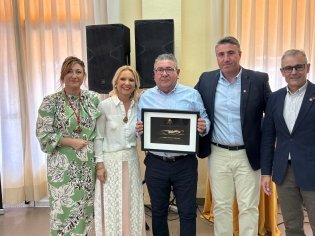 485007195_1073674754799770_2727488